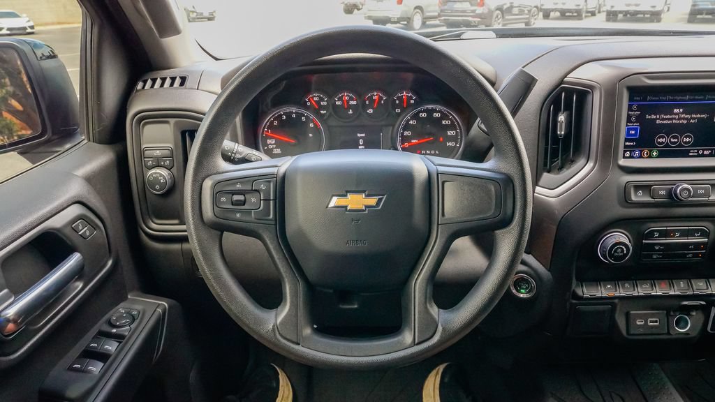 Used 2023 Chevrolet Silverado 1500 Custom RWD image 21