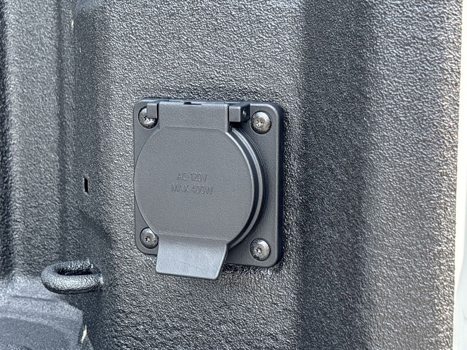 New 2025 GMC Sierra 1500 SLE w/ Preferred Package image 40