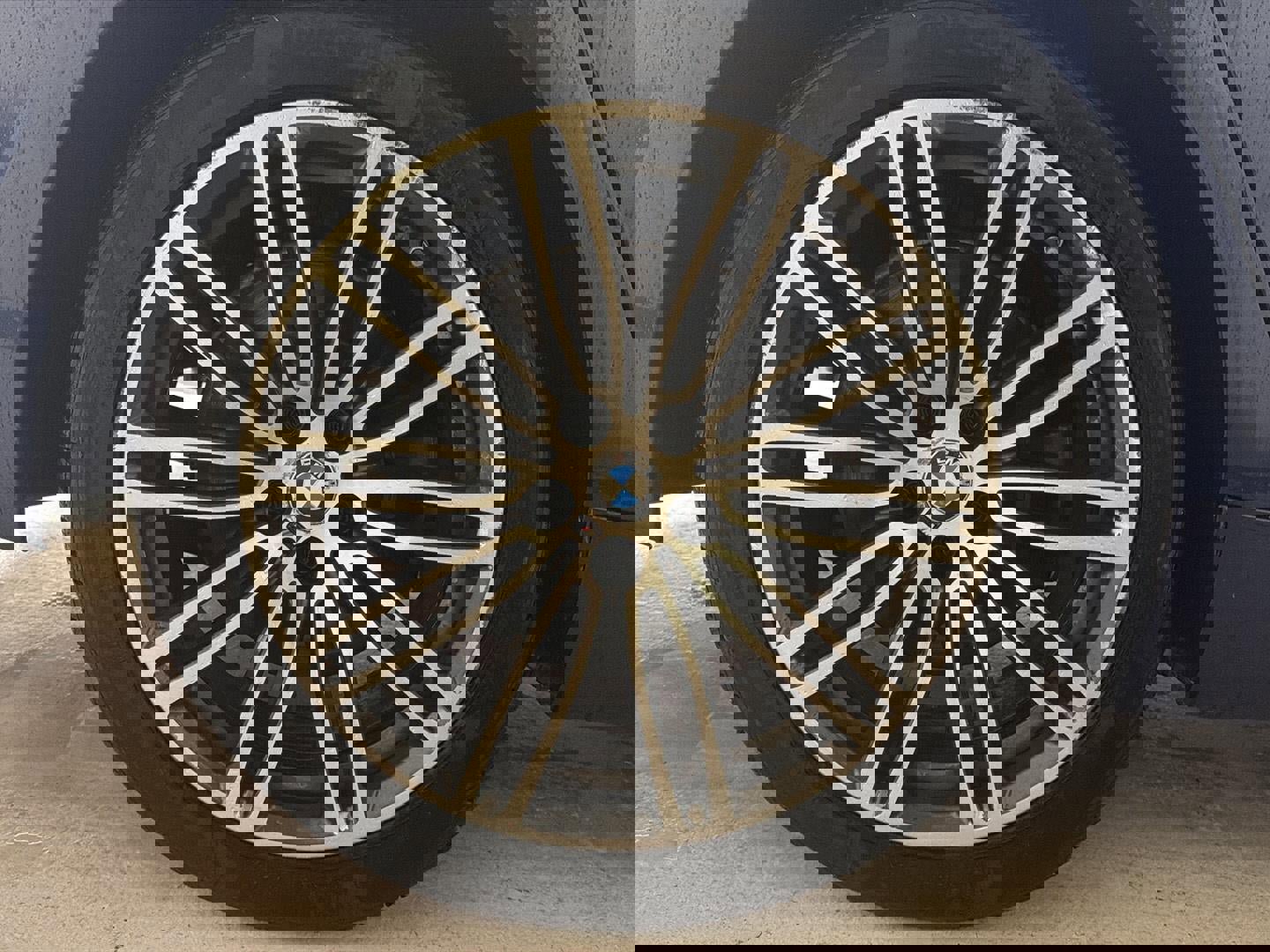 Used 2018 BMW 540i xDrive 540i xDrive image 30