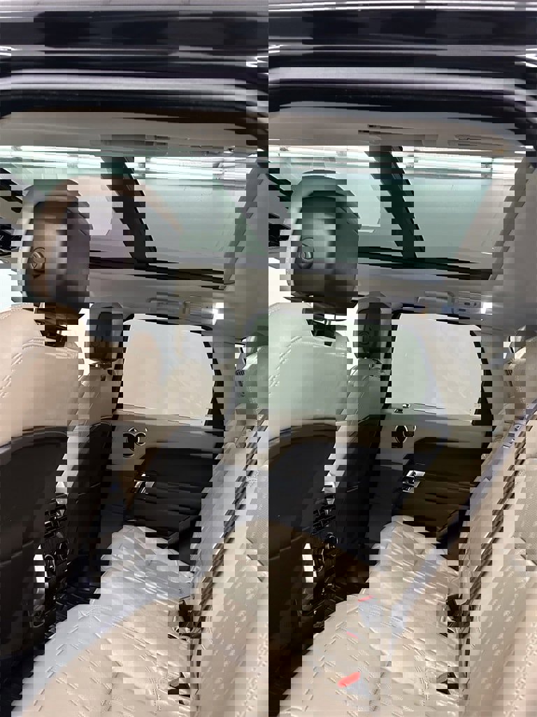 Used 2018 Land Rover Range Rover Sport HSE image 26