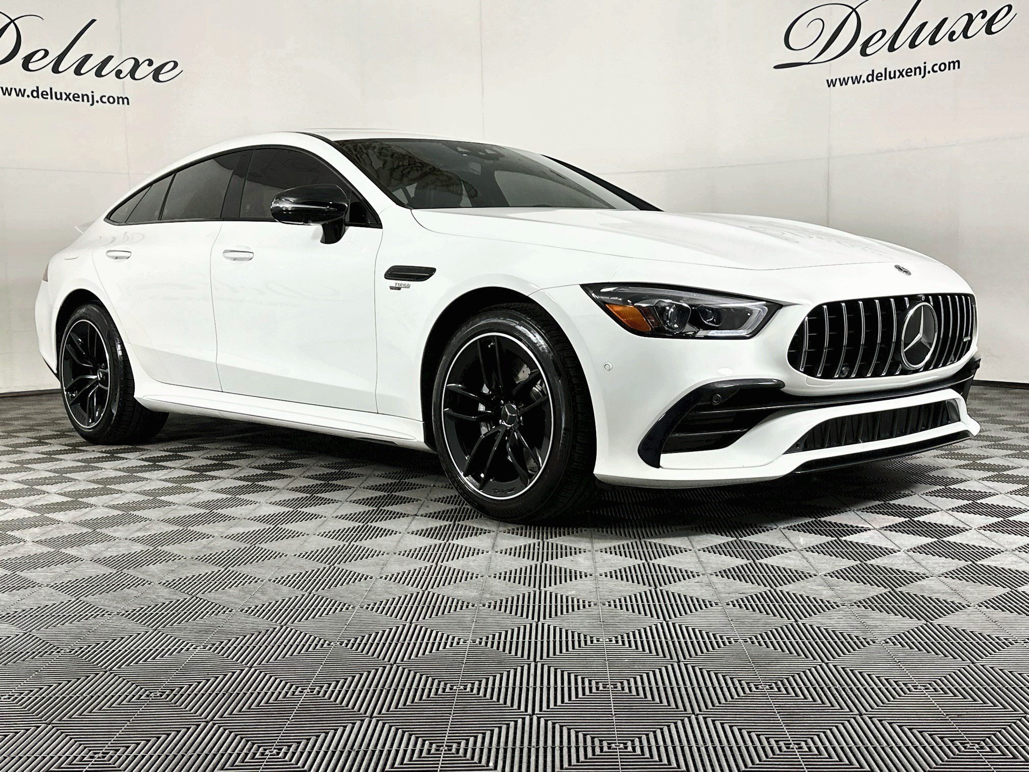 Used 2022 Mercedes-Benz AMG GT 43 w/ Driver Assistance Package video 1