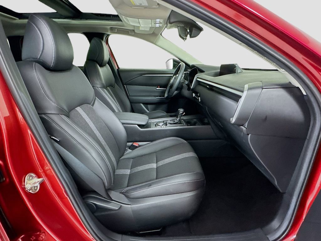 Used 2025 MAZDA CX-50 AWD 2.5 S w/ Premium Package image 28