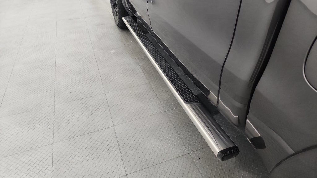 Used 2019 RAM 1500 Laramie AWD/4WD image 24