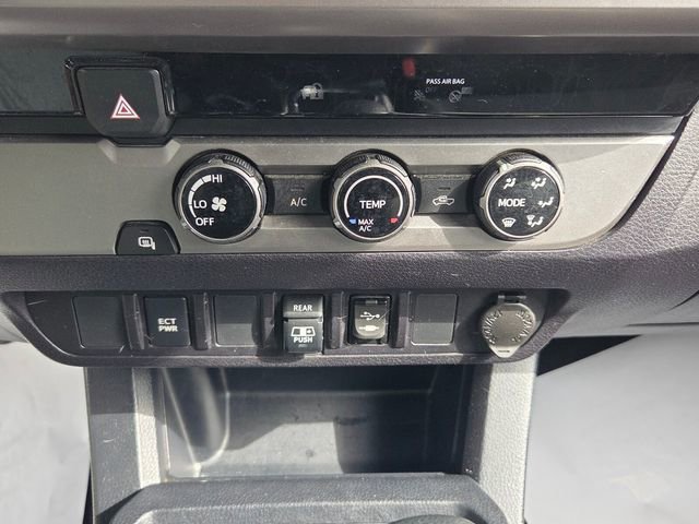 Used 2018 Toyota Tacoma SR5 image 20