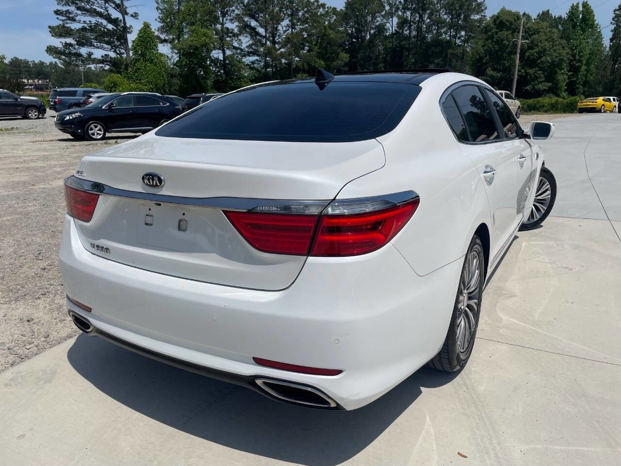 Used 2016 Kia K900 Luxury RWD image 15