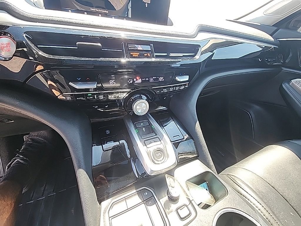 Used 2023 Acura MDX SH-AWD image 22