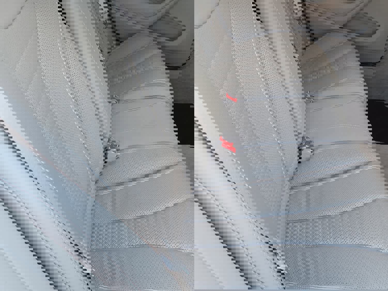 Used 2020 Mercedes-Benz S 560 4MATIC Sedan image 22