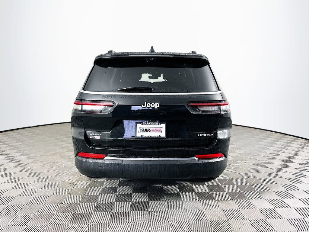 Certified 2024 Jeep Grand Cherokee L Limited w/ Luxury Tech Group II image 10