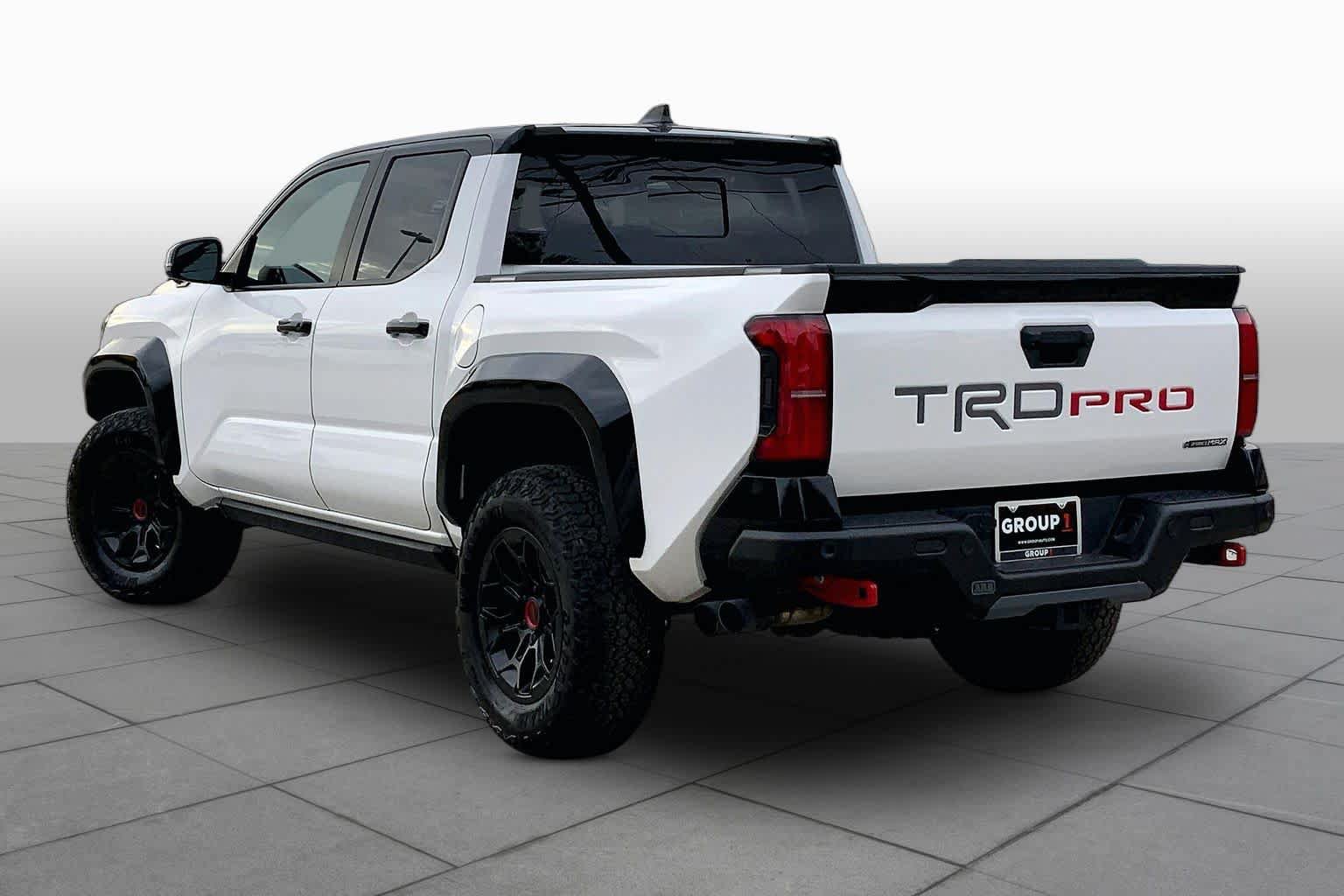 Used 2025 Toyota Tacoma TRD Pro AWD/4WD image 12