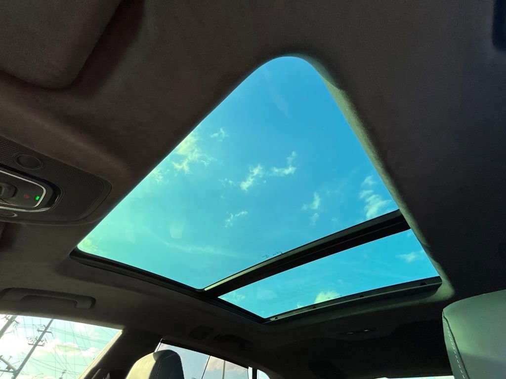 Used 2025 Audi RS Q8 performance image 56