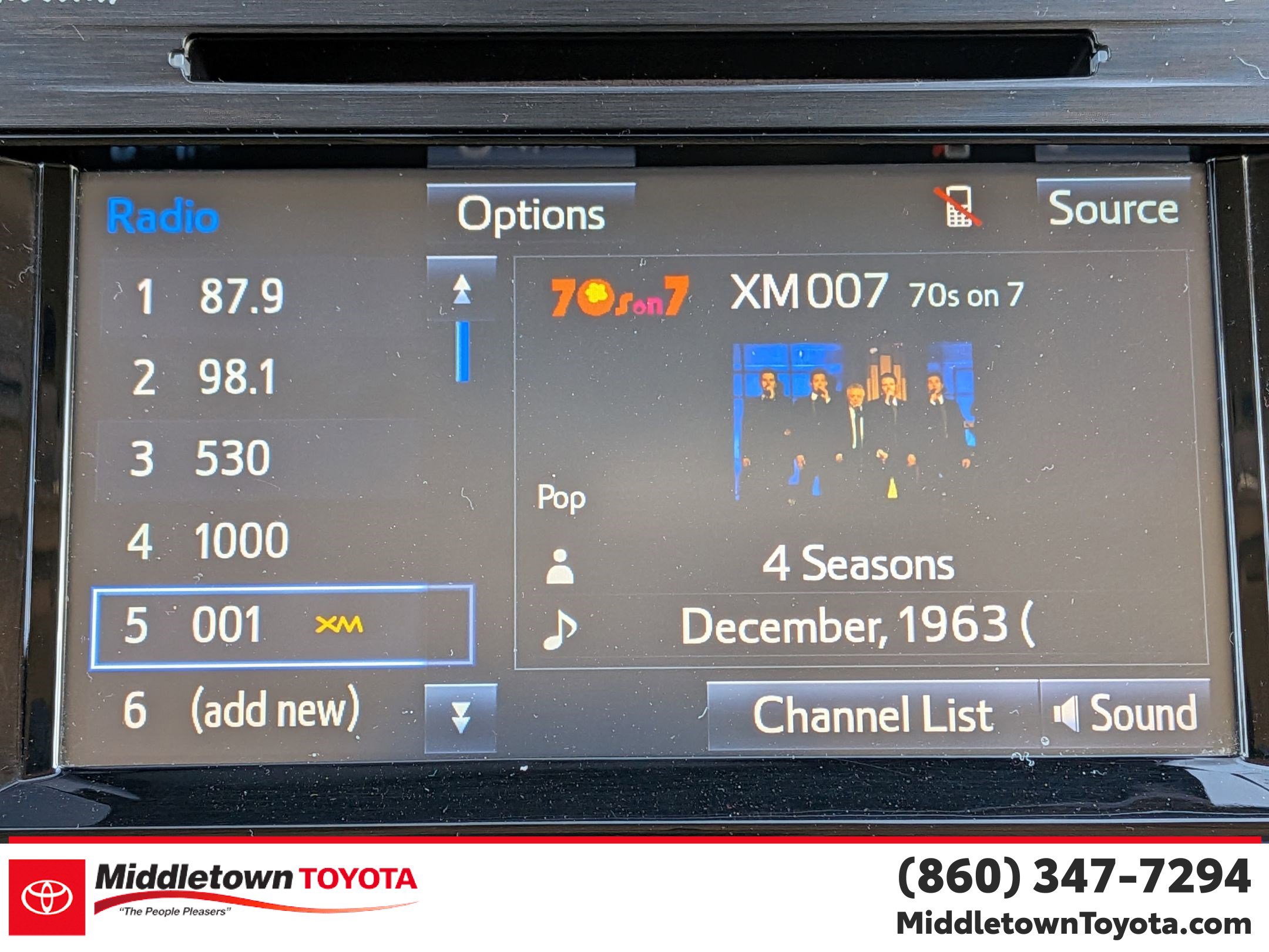 Certified 2017 Toyota Avalon XLE Premium image 23