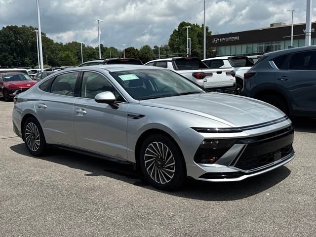 New 2025 Hyundai Sonata SEL image 4