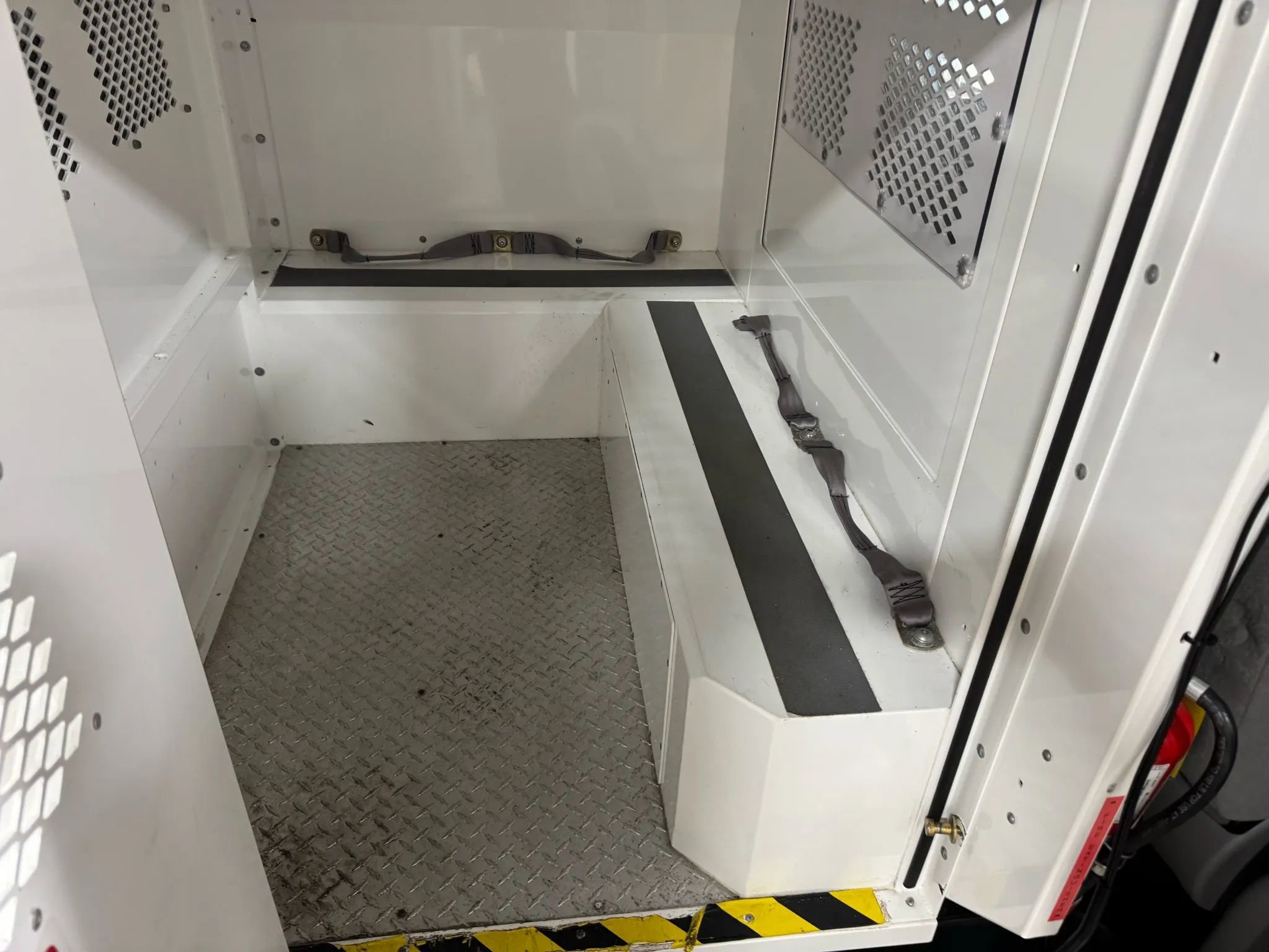 Used 2012 Ford E-350 and Econoline 350 Extended Super Duty w/ PWR Group image 28