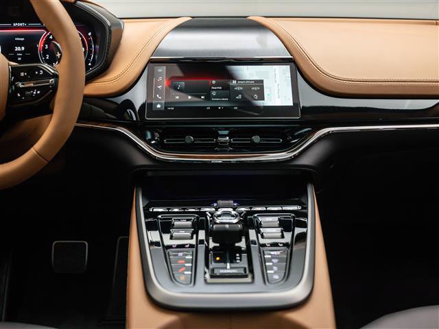 New 2026 Aston Martin DBX 707 AWD/4WD image 24