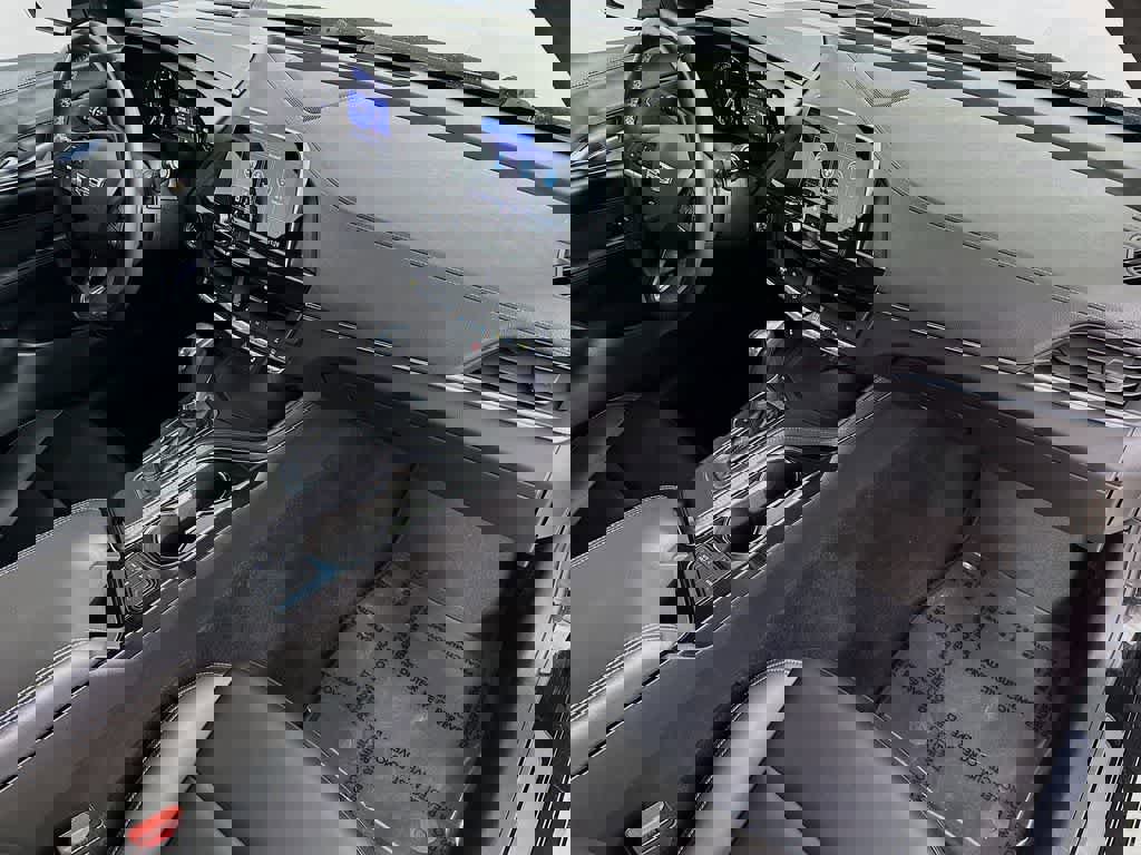 Used 2020 Cadillac CT4 Luxury w/ Cold Weather Package image 32