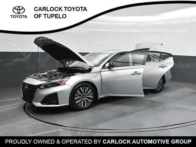 Used 2023 Nissan Altima 2.5 SV w/ SV Premium Package FWD image 58