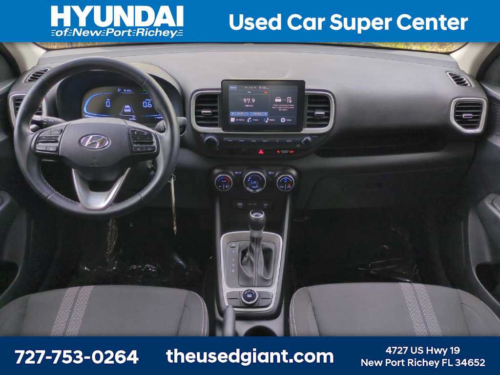 Certified 2023 Hyundai Venue SEL FWD image 15