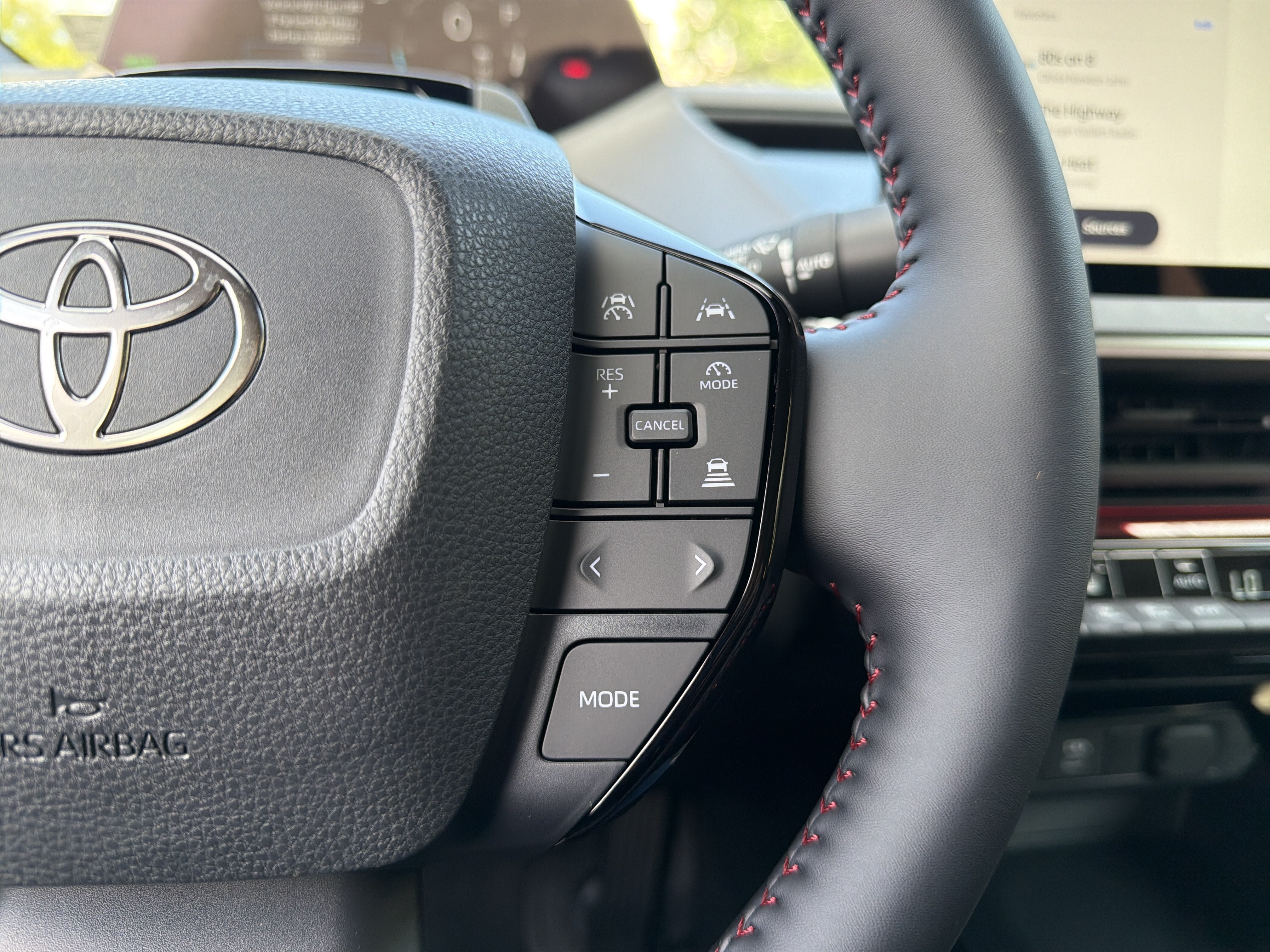 New 2026 Toyota Prius Plug-In Hybrid FWD image 17