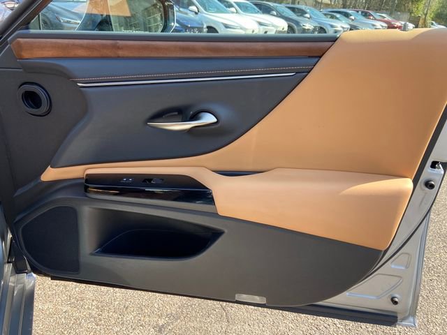 Used 2023 Lexus ES 350 w/ Premium Package image 27