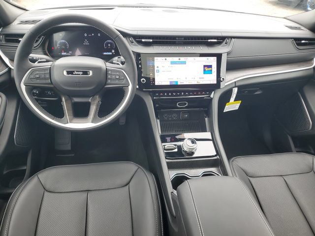 New 2026 Jeep Grand Cherokee Limited AWD/4WD image 13