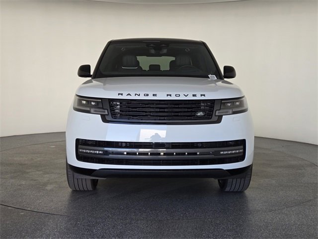 New 2026 Land Rover Range Rover Long Wheelbase SE image 8