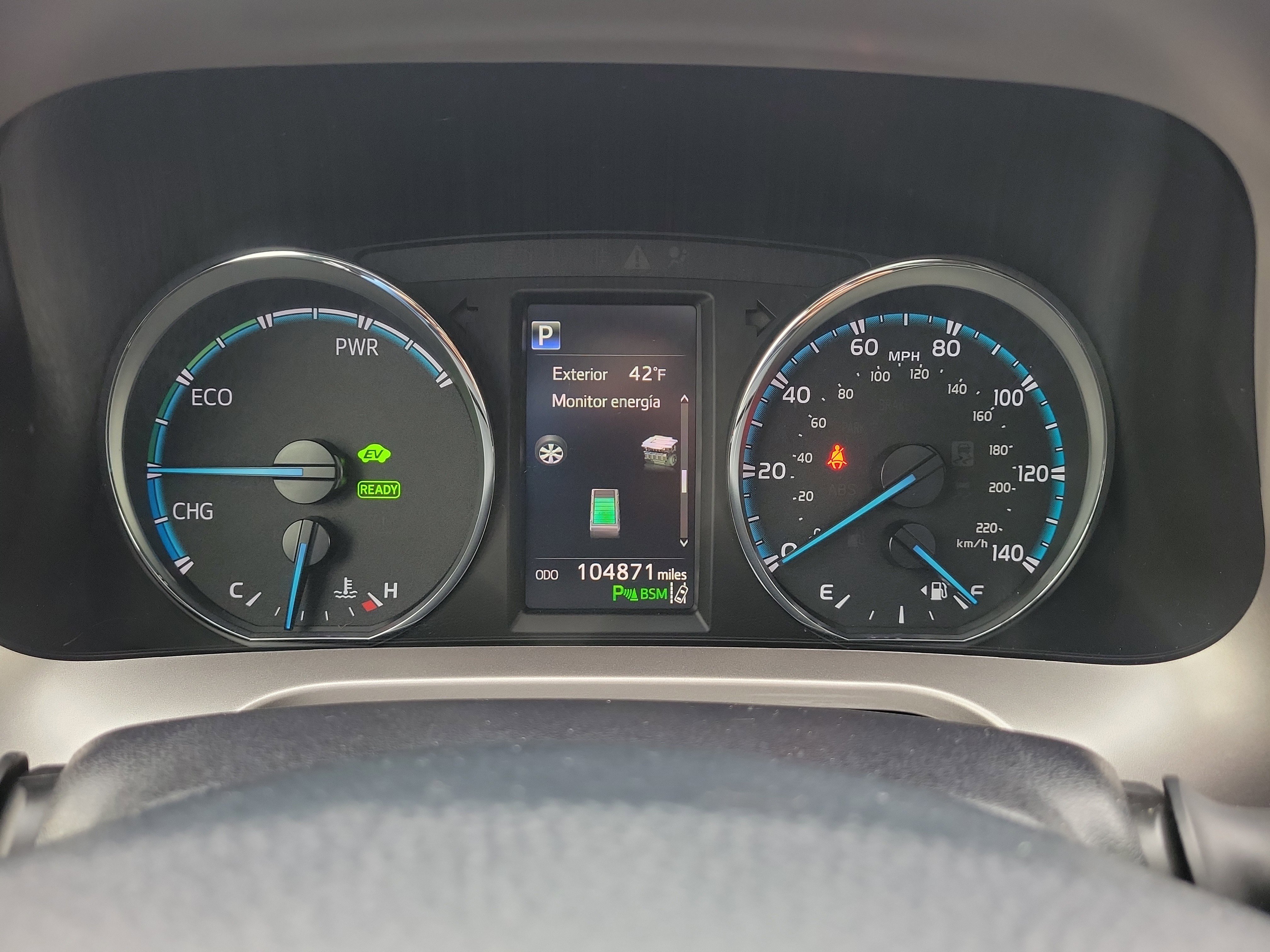 Used 2018 Toyota RAV4 Limited image 25