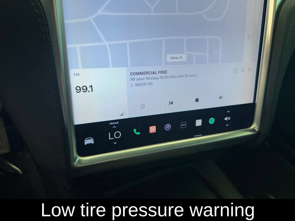 Used 2018 Tesla Model X 75D AWD/4WD image 7