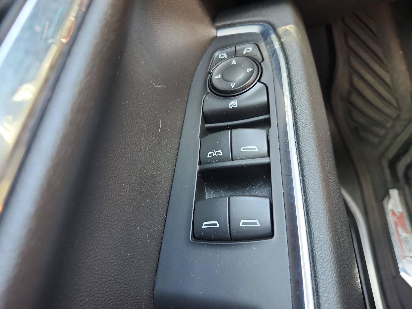 Used 2024 Chevrolet Silverado 1500 LT AWD/4WD image 21