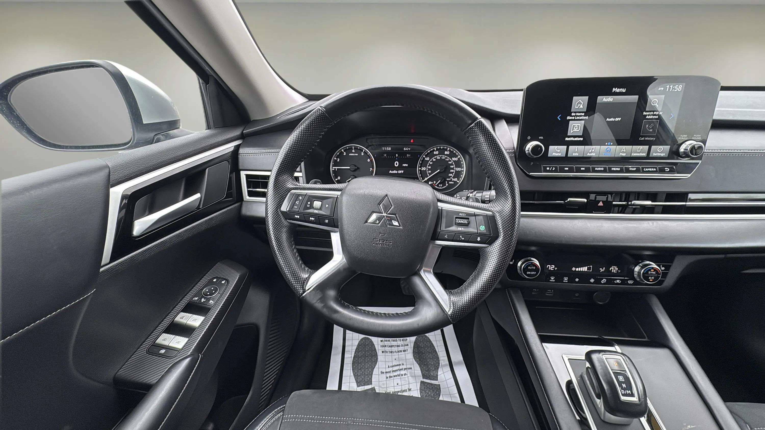 Used 2024 Mitsubishi Outlander SE image 26