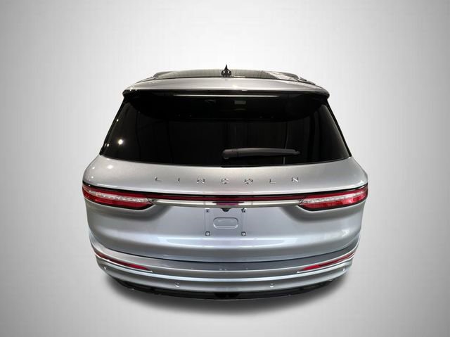 Used 2024 Lincoln Corsair Grand Touring w/ Equipment Group 302A image 8