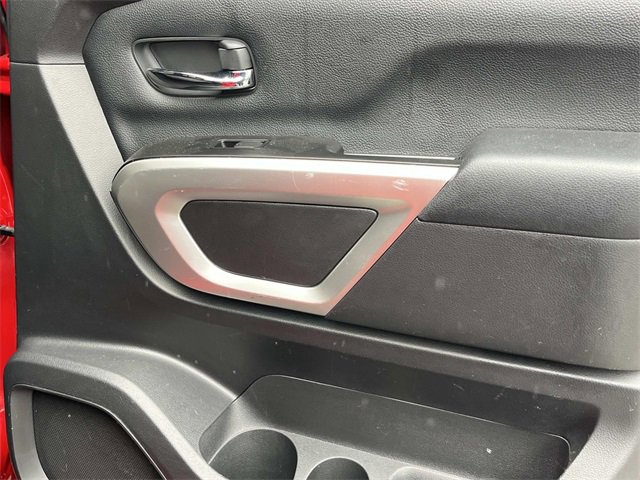 Used 2022 Nissan Titan SV w/ Accessory Utility Package image 20