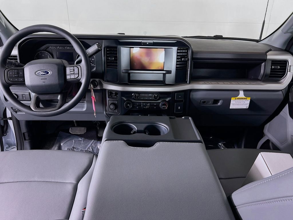 New 2026 Ford F550 4x4 Crew Cab Super Duty image 7