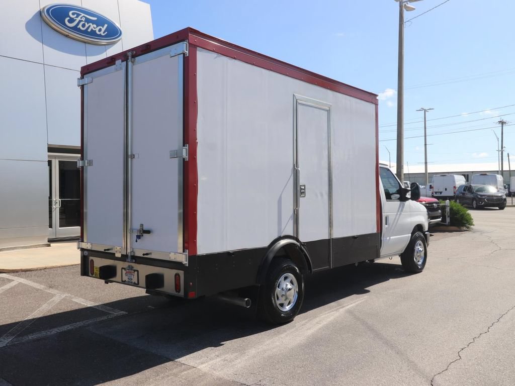 Certified 2024 Ford E-350 and Econoline 350 Super Duty w/ Power Windows & Locks Group RWD image 16
