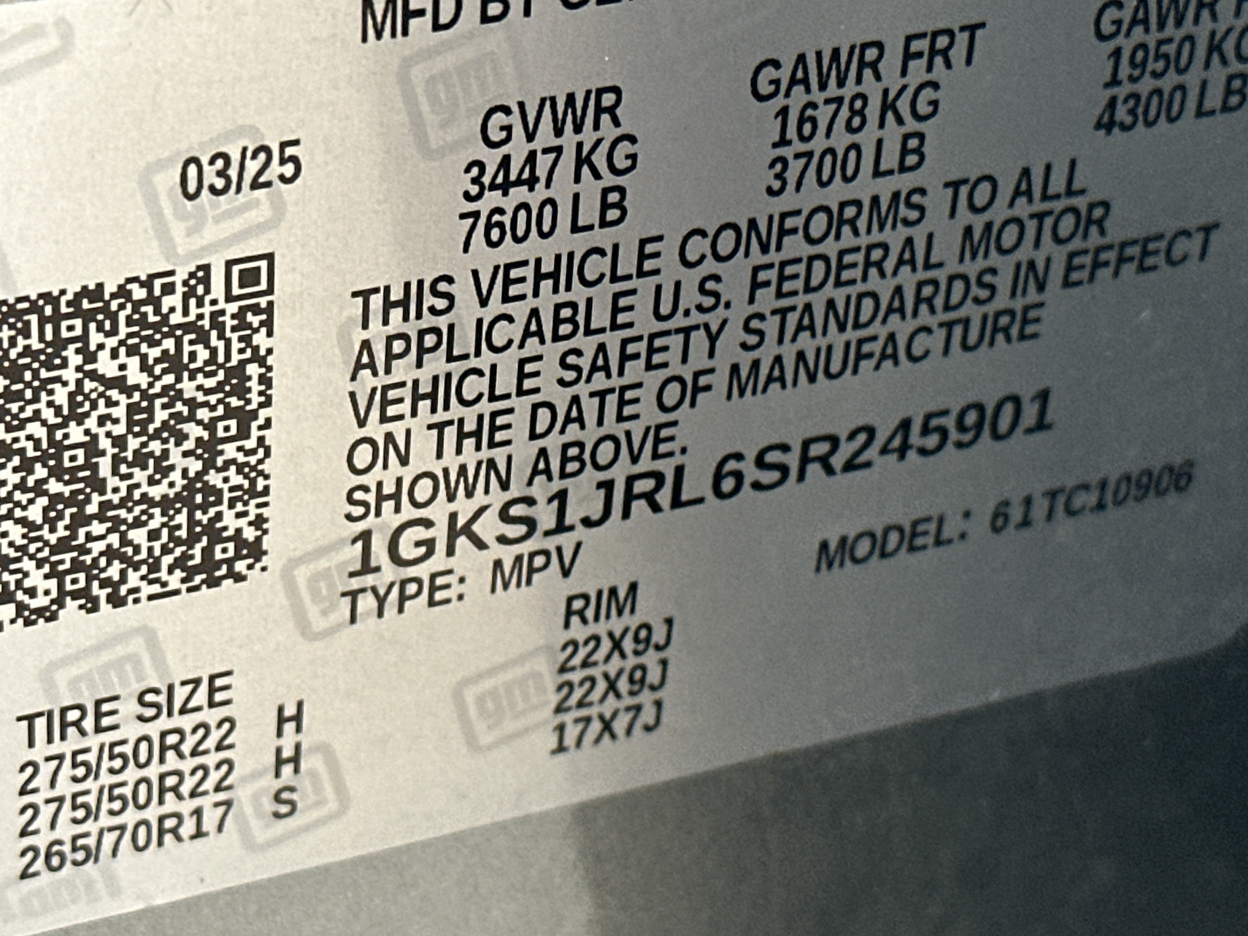 Used 2025 GMC Yukon XL Denali RWD image 31