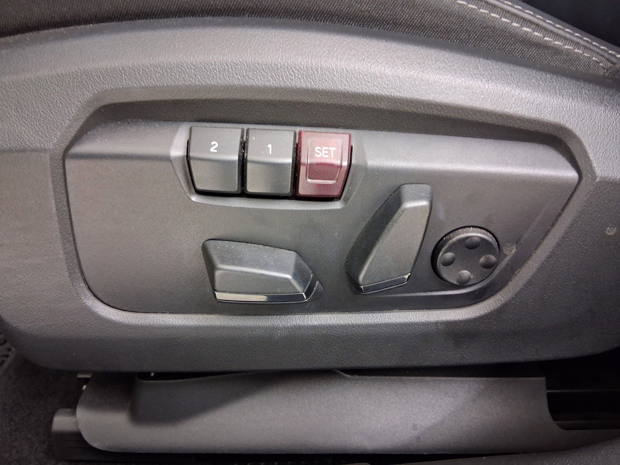 Certified 2025 MINI Cooper S FWD image 13