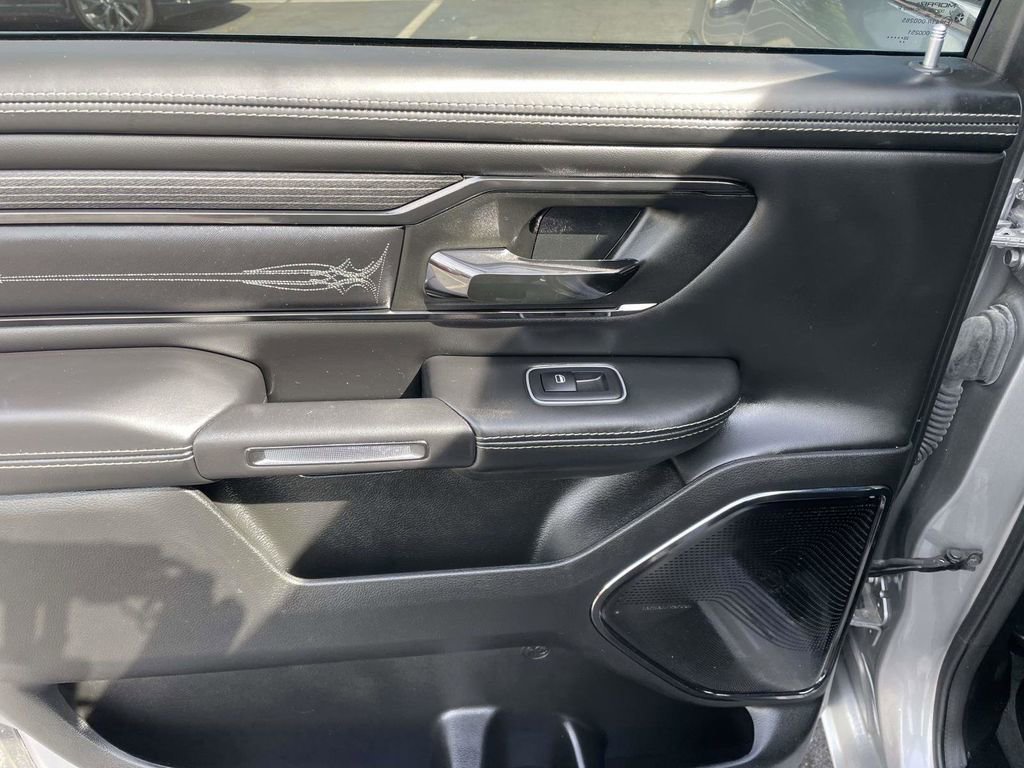 Used 2022 RAM 1500 Limited AWD/4WD image 22