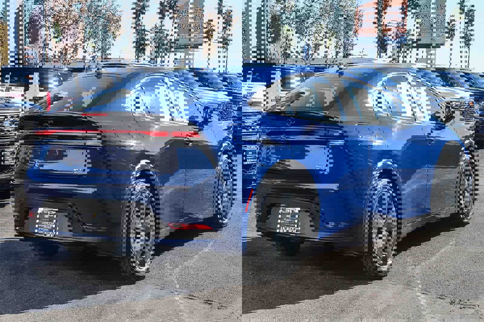 Used 2024 Toyota Prius Prime SE image 4