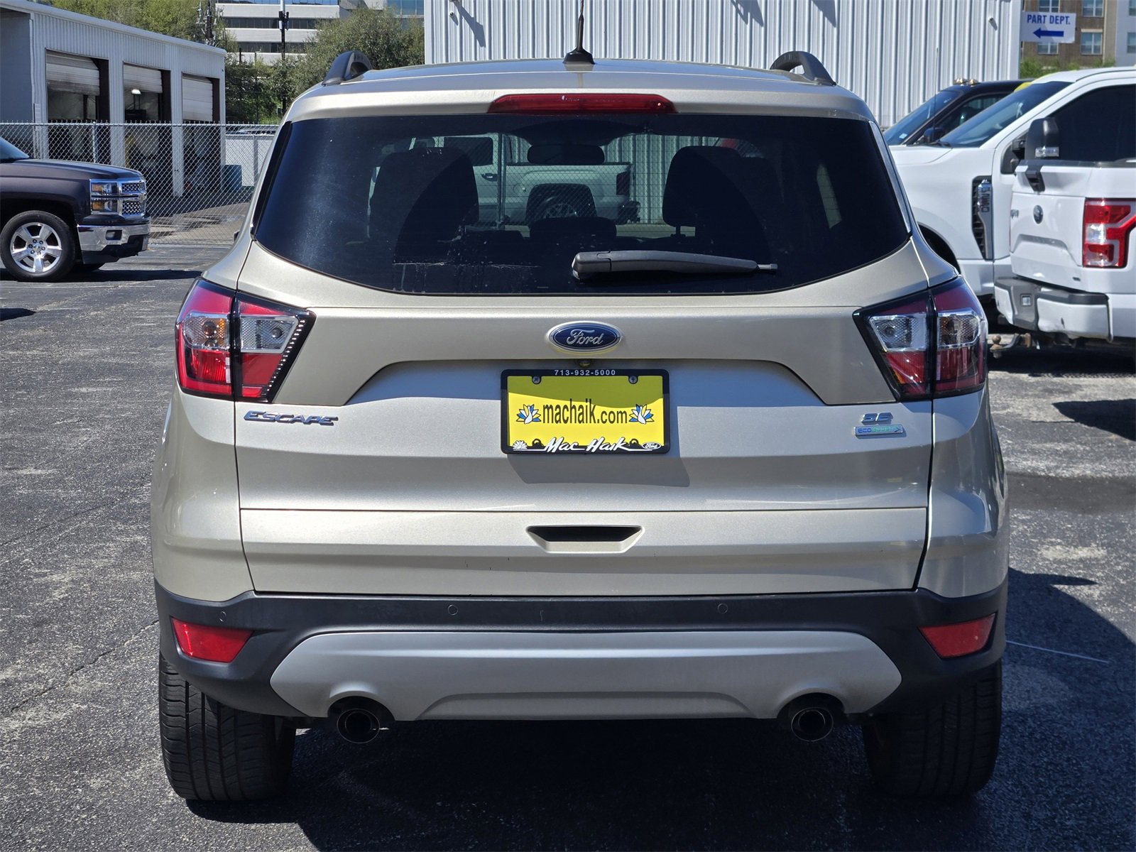 Used 2017 Ford Escape SE w/ Equipment Group 201A image 7