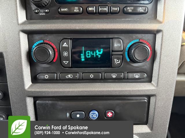 Used 2004 HUMMER H2 w/ Preferred Equipment Group image 33