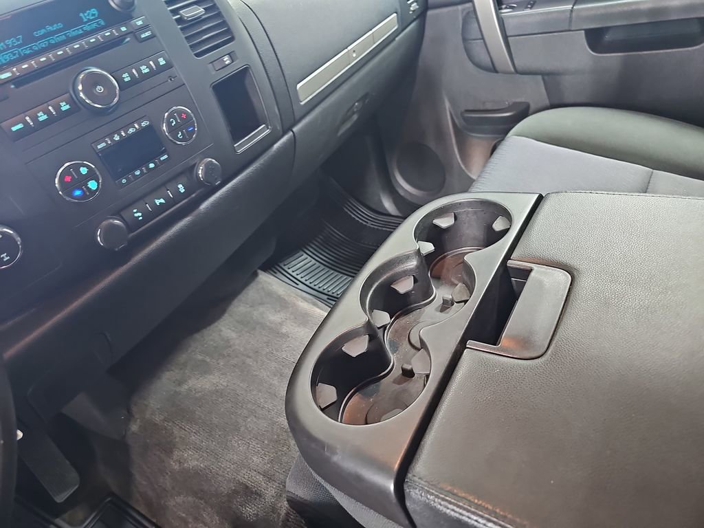 Used 2013 Chevrolet Silverado 1500 LT AWD/4WD image 28