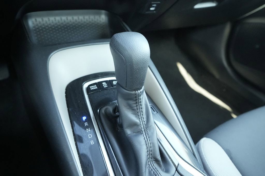 Used 2024 Toyota Corolla XLE image 30