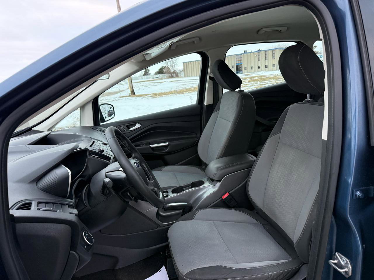 Used 2018 Ford C-MAX SE w/ Cold Weather Package image 11