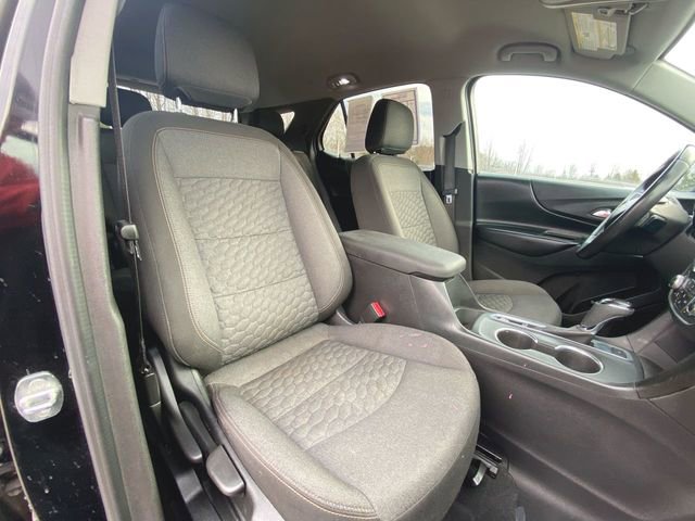 Used 2020 Chevrolet Equinox LT w/ Driver Convenience Package image 26