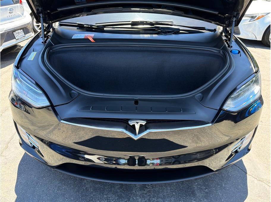 Used 2017 Tesla Model X 100D AWD/4WD image 27