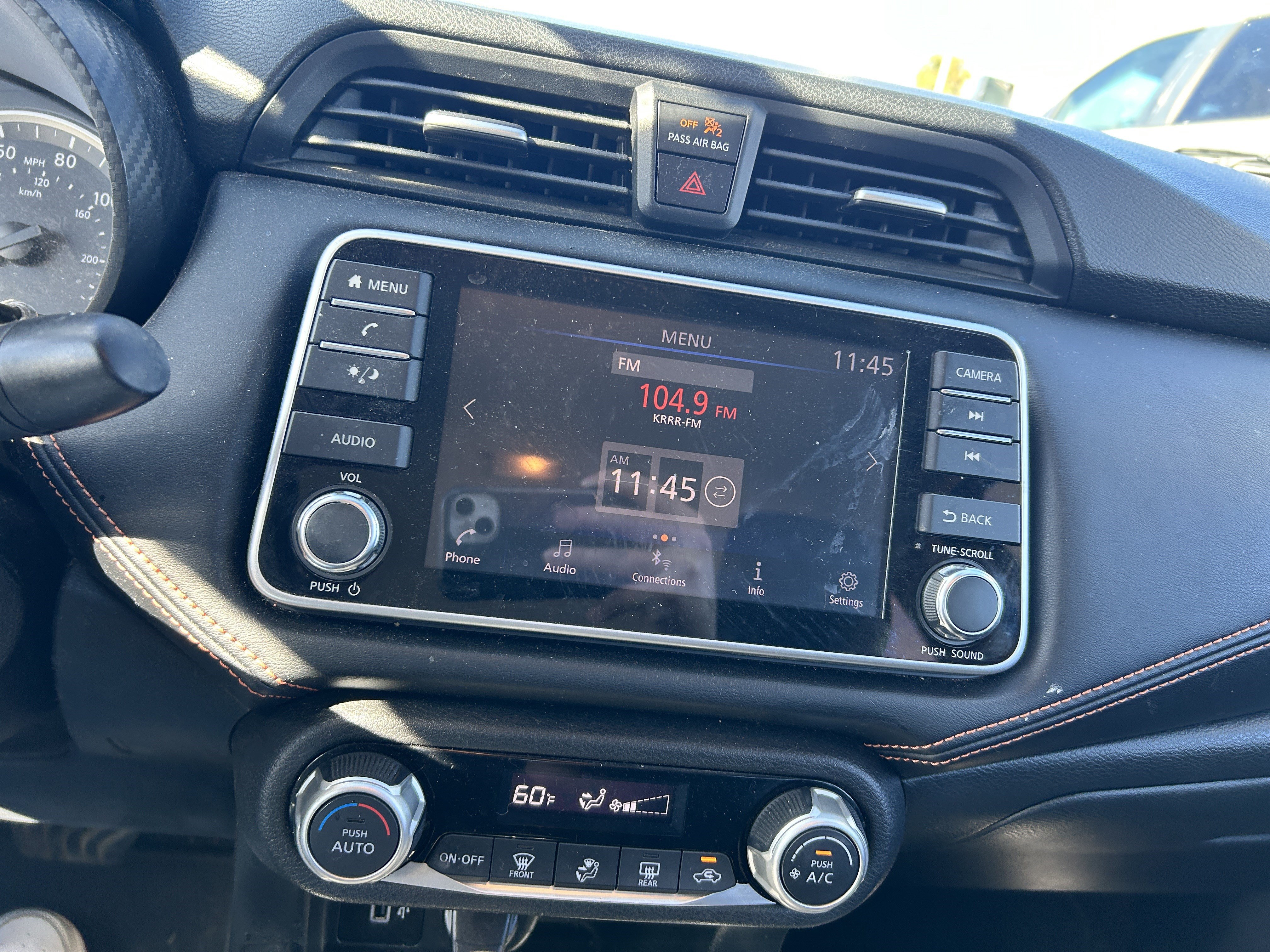 Used 2020 Nissan Versa SR FWD image 16