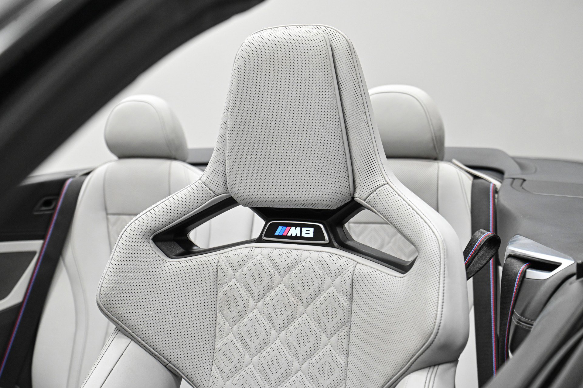 Used 2022 BMW M8 Competition image 20