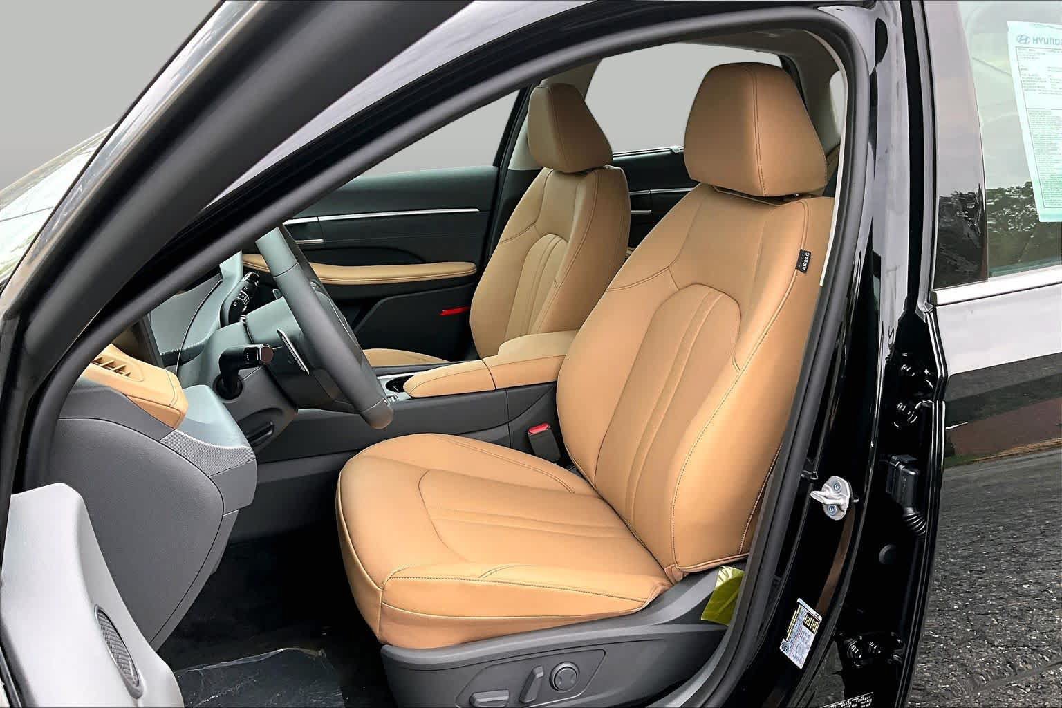 New 2026 Hyundai Sonata Limited FWD image 15