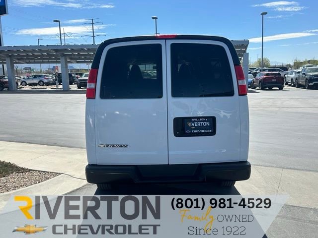 Used 2023 Chevrolet Express 3500 LS image 18