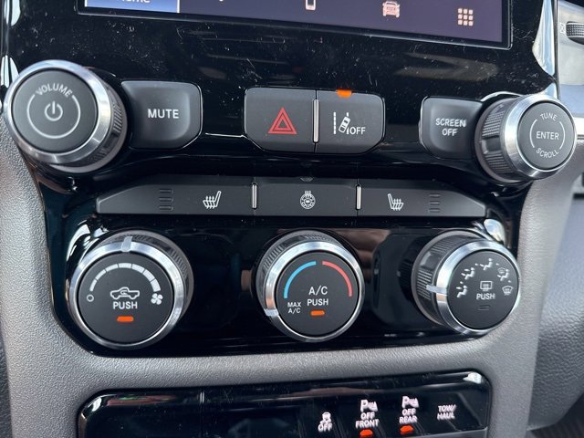 New 2025 RAM 1500 Lone Star image 33