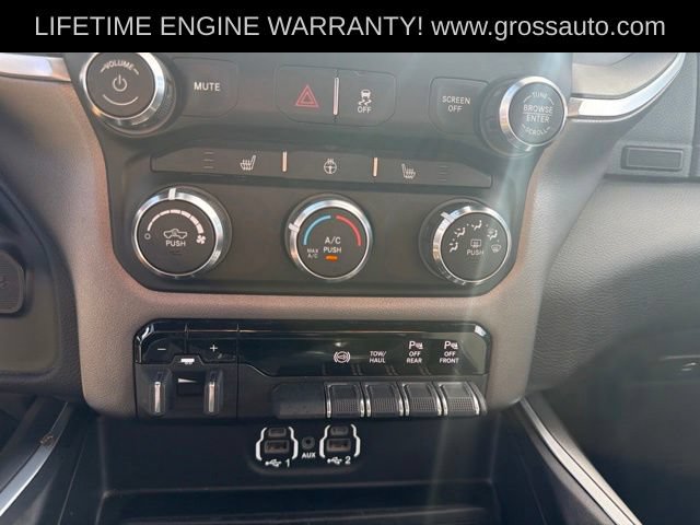 Used 2022 RAM 2500 Big Horn w/ Night Edition AWD/4WD image 19